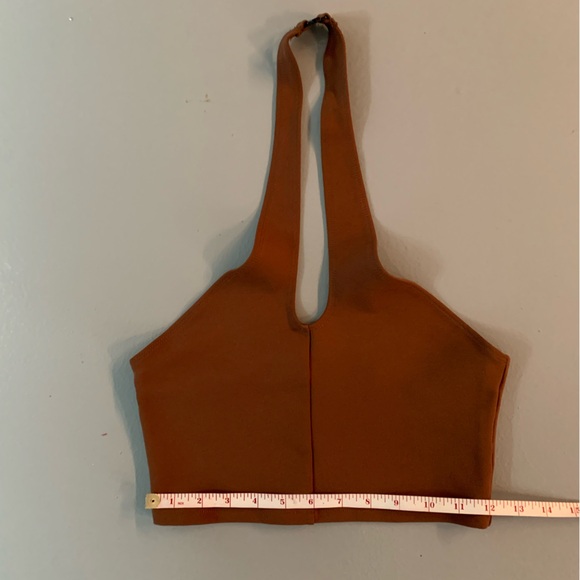 Brown cross cross crop top - Picture 2 of 4